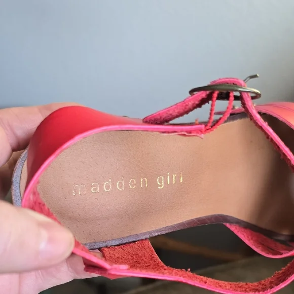 Madden Girl G-Nora Red Platform Shoes - Picture 6 of 11